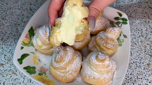 заварные профитроли пошагово. заварные профитроли эклеры. пирожное заварное профитроли. профитроли с заварным. профитроли с заварным.