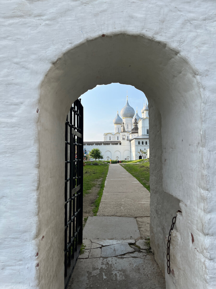 Ростов великий 1-й мкр. Однушки ростов на дону. Квартиры в ростове великом. Апартаменты. Пушкинская 120 48 ростов на дону.