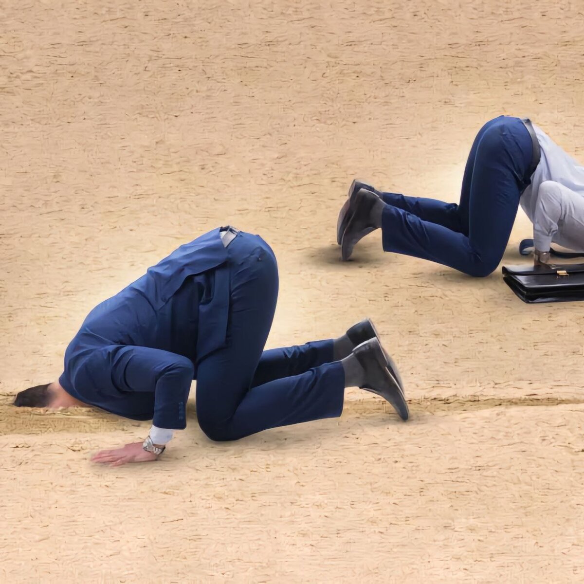 В глазах свобода в действиях сила в словах характер. Общение с незнакомцами для детей. Запрещающие знаки. Цитаты о предательстве детей. Цитаты про жажду жизни.