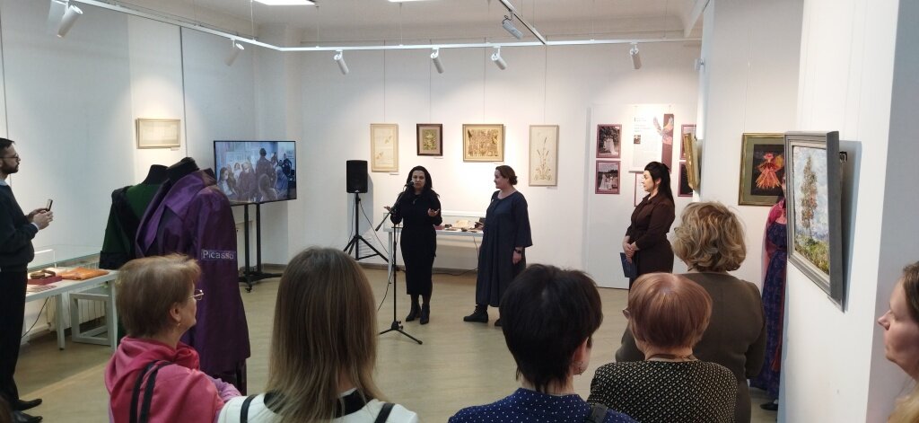 В Твери можно посмотреть на вышивку, выполненную киноактрисой