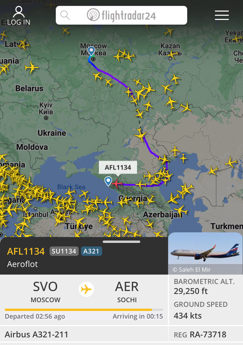 падеж слова морского. склонение имён существительных по падежам. падежи имен существительных. летит над морем какой падеж. разобрать слово по падежам.