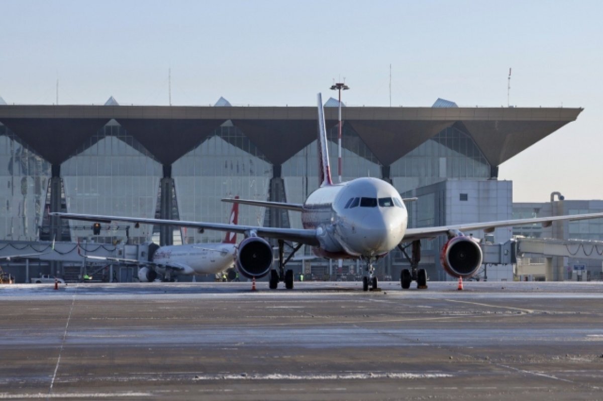 Братья райт первый самолет. Самолет братьев райт. Биплан братьев райт. Флайер 1 братьев райт. Первый самолет можайского.