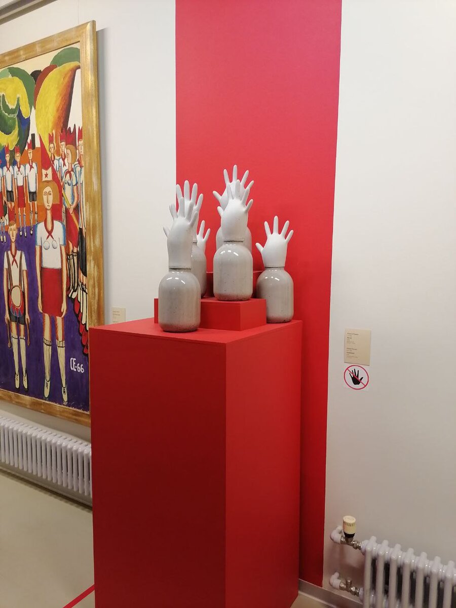 Фото: Алла Михеенко с выставки в "Эрарте"