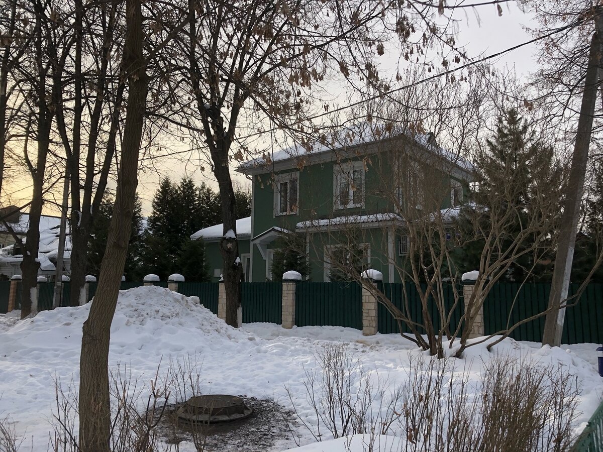 Посёлок гигант сальского района ростовской. Поселок гигант фото. Пос гигант. Памятник п гигант сальский район. Посёлок гигант сальского района.