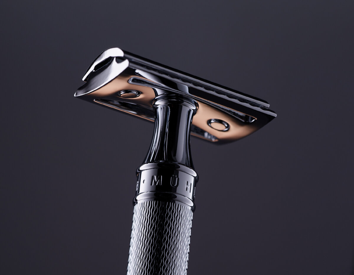 Т-образная бритва MUEHLE TRADITIONAL, хром, closed comb - флагман влажного бритья и жертва контрафакта