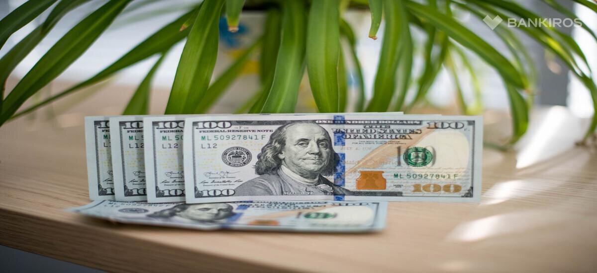 Курс доллара по годам таблица. Курс доллара прогноз. Курс доллара на месяц прогноз таблица. Курс доллара на февраль 2024 прогноз таблица. Прогноз на 2024.