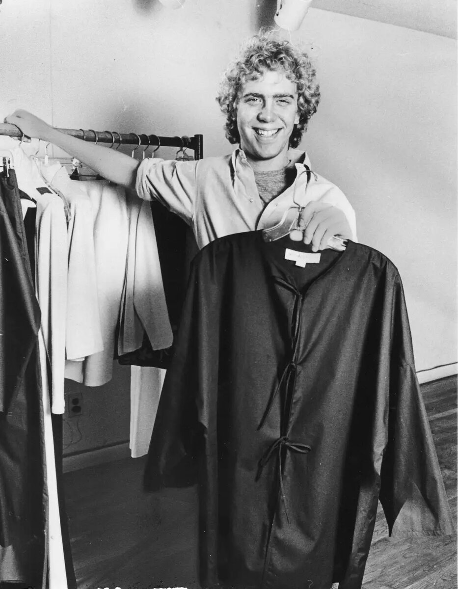 Майкл Корс в молодости