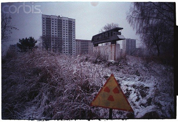 Именно Легасов принимал непосредственное участие в организации процесса ликвидации последствий аварии на атомной станции в Чернобыле.-3
