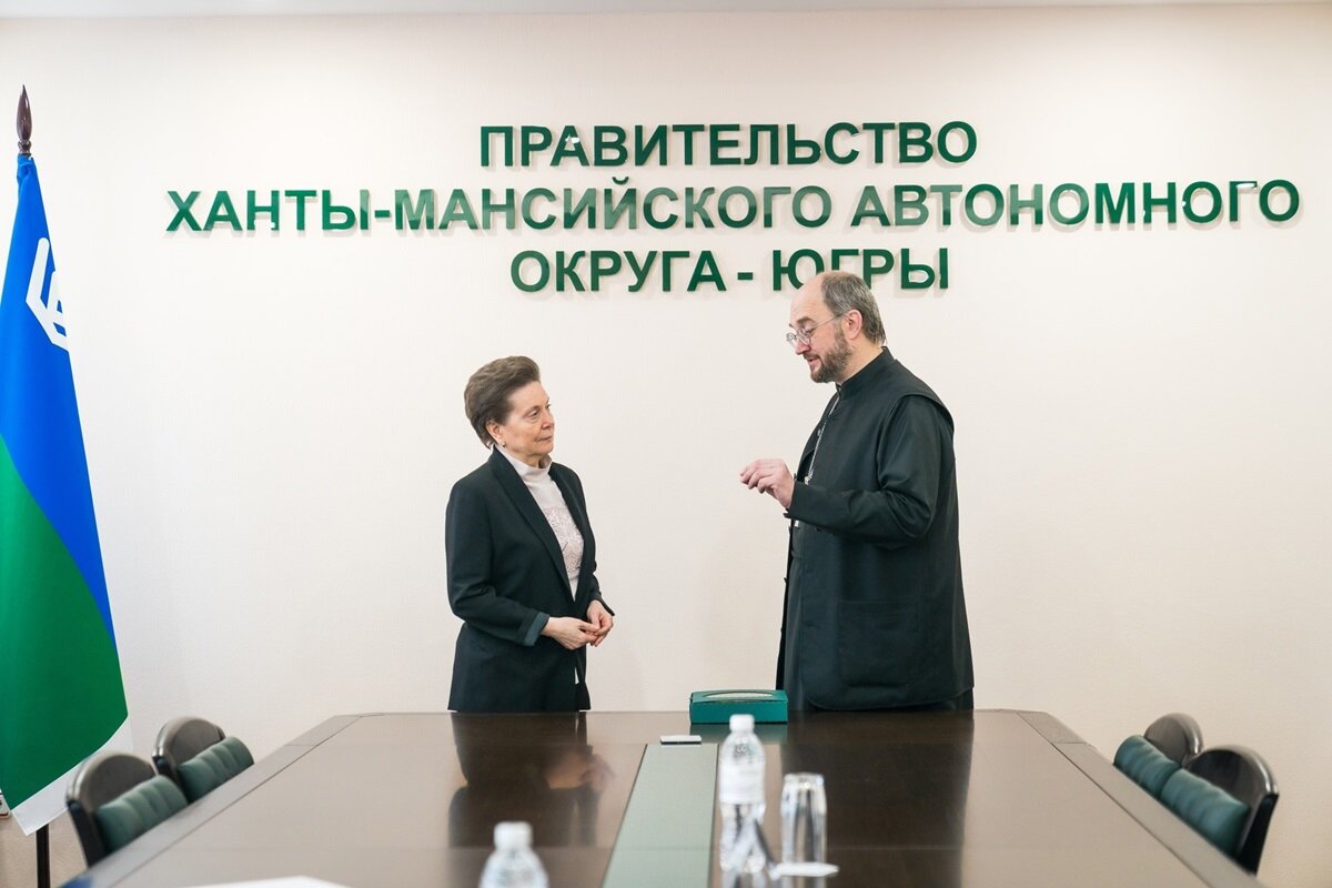    В фонде «Круг добра» получили помощь более 100 жителей Югры