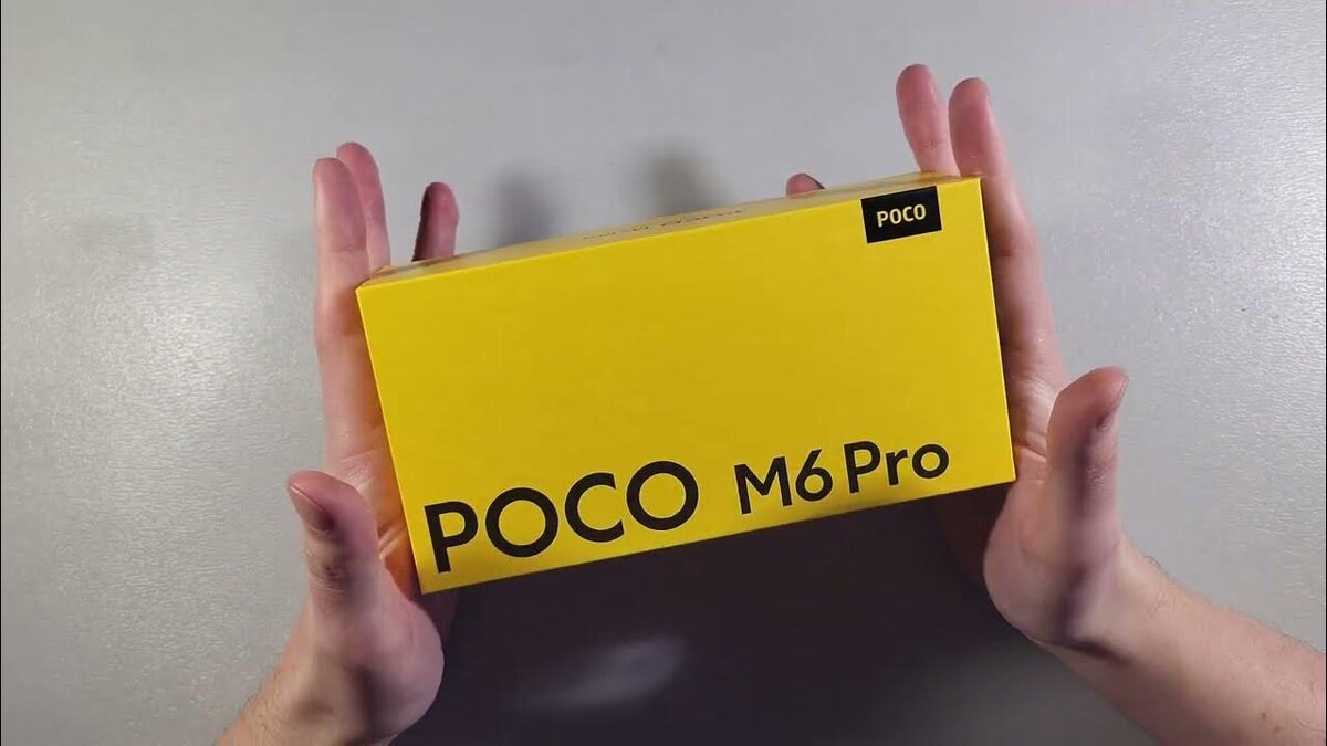 Новый смартфон Poco M6 Pro был недавно представлен компанией Poco, и он обещает стать одним из самых впечатляющих устройств в своем классе. Давайте рассмотрим его полные характеристики и особенности.
Poco M6 Pro оснащен 6,67-дюймовым IPS LCD-дисплеем с разрешением 2400 x 1080 пикселей. Благодаря высокой плотности пикселей, изображения на экране выглядят яркими, четкими и детализированными. Дисплей имеет формат 20:9, что позволяет расширить рабочую область и обеспечивает удобство при просмотре контента и играх.