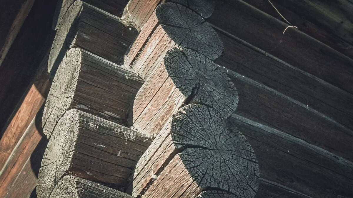     Многодетные семьи получают бесплатные участки земли под строительство жилья, но даже осмотреть участок они не могут — к месту не подъехать из-за отсутствия какой-либо инфраструктуры. вопрос обсуждался на профильном комитете ЗС РК.