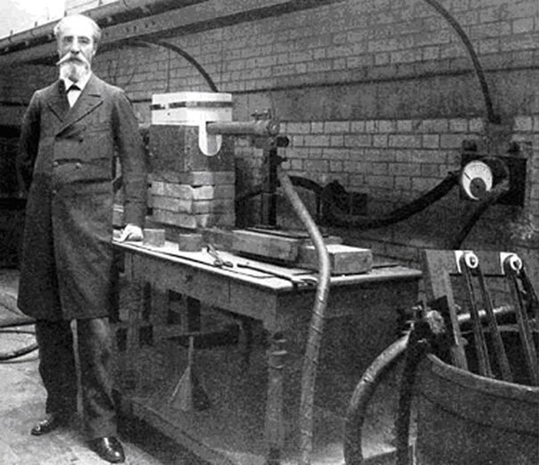 Анри Муссан