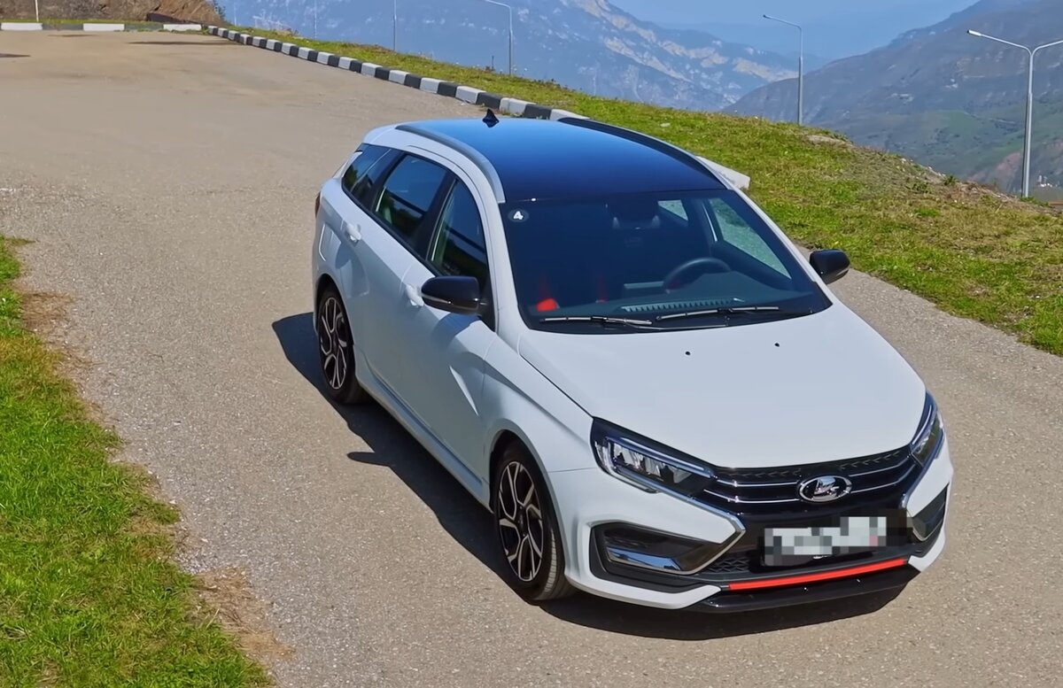 Lada Vesta Sportline.