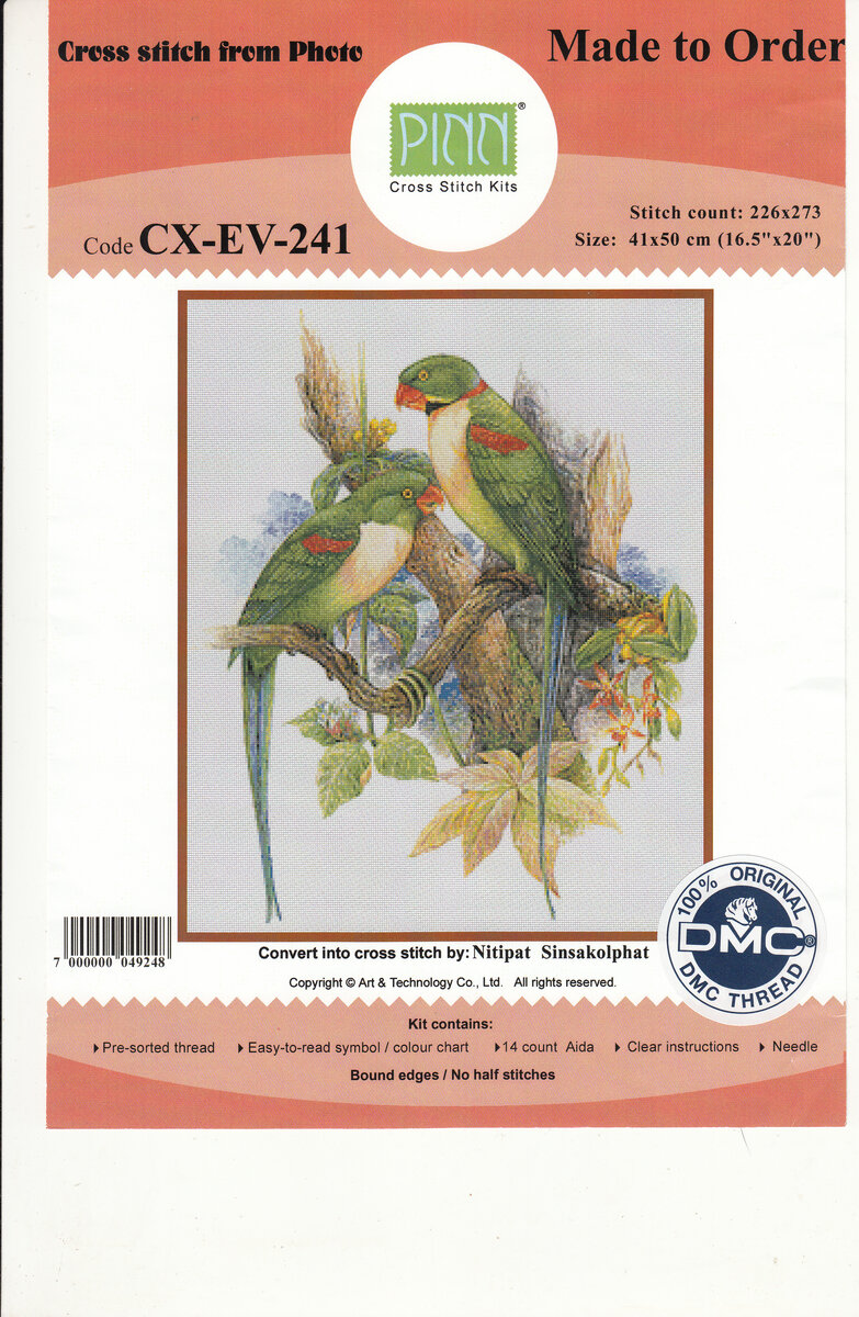 Этот набор я вышивать не собиралась. но вот решила из него сделать чехол для кресла