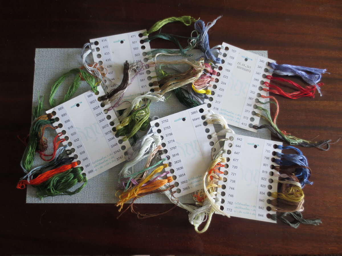 Нитки, моя слабость. Люблю наборы с большими остатками