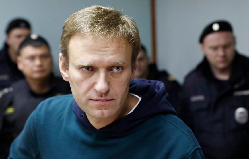    «Под шумок заберут активы»: Западу выгодна смерть Навального* перед выборами президента РФ
