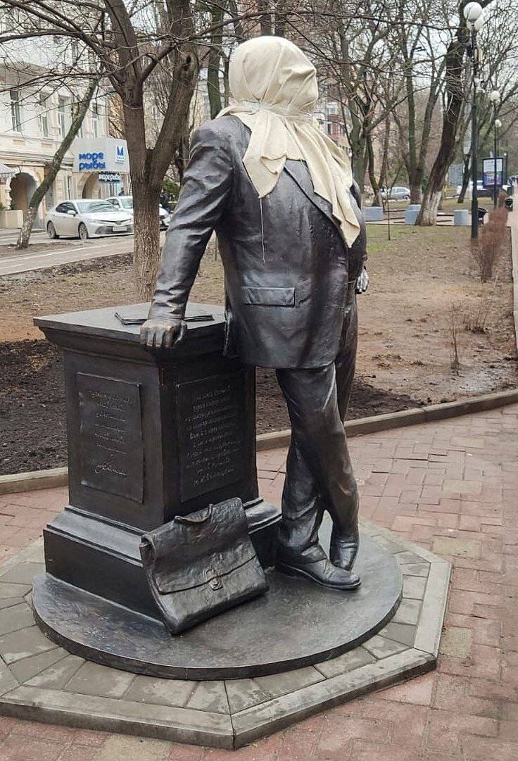 Оценили не все и задают вопросы губернатору. 