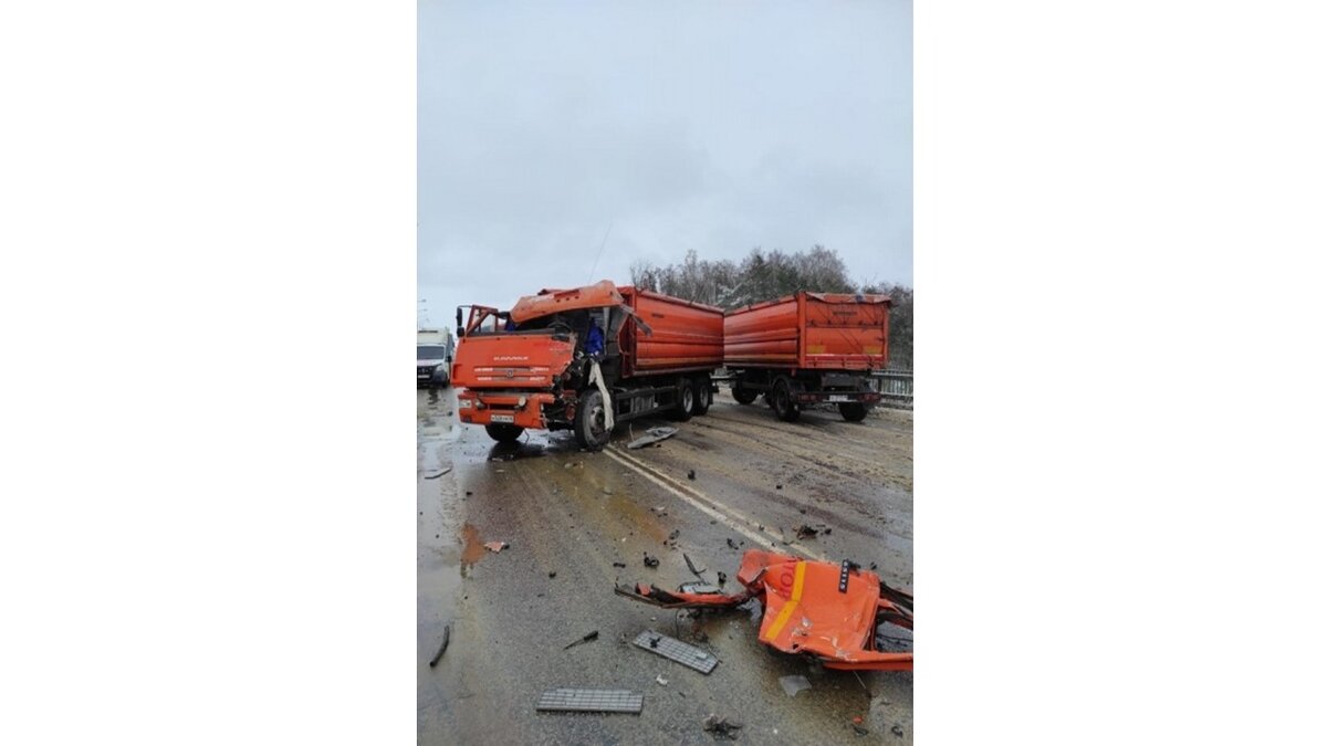    В Курской области человек пострадал в тройном ДТП