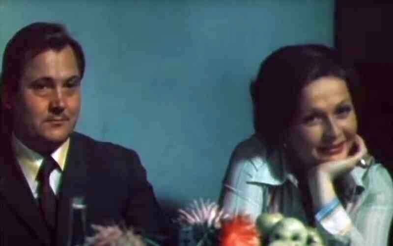 Павлов и Гундарева в фильме "Уходя-уходи"  1978г