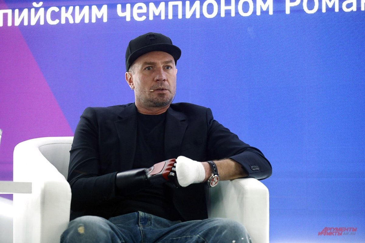    Костомаров показал новые результаты освоения ходьбы на протезах