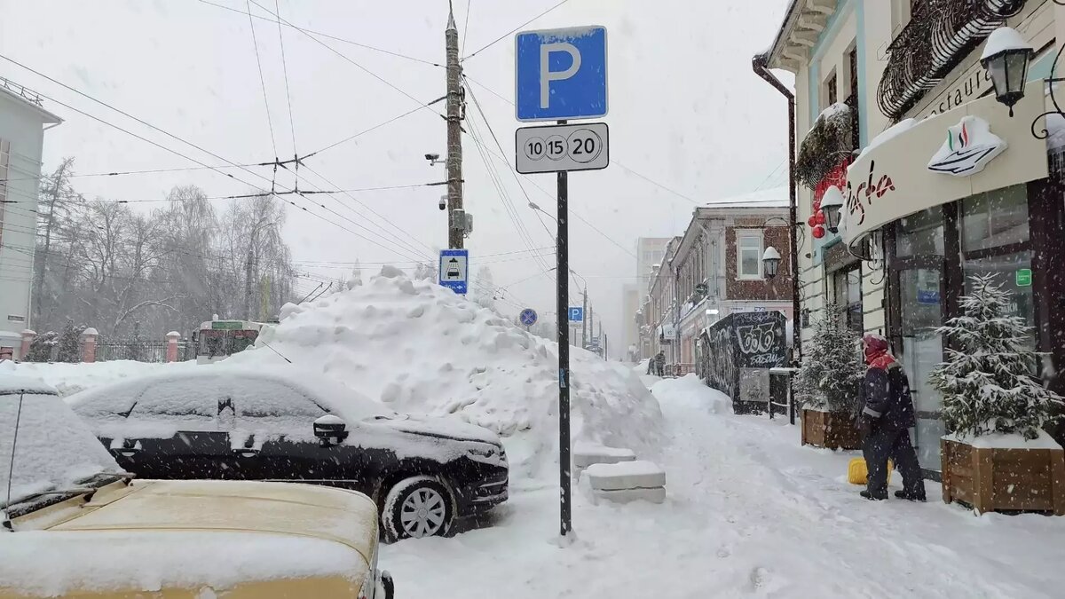     В Ижевске обновят систему платных парковок и их внешний вид. Также власти приняли решение снова объявить торги на ремонт подземки в столице. Сегодня стало известно о скоропостижной смерти Алексея Навального*. Udm-info подводит информационные итоги пятницы, 16 февраля.