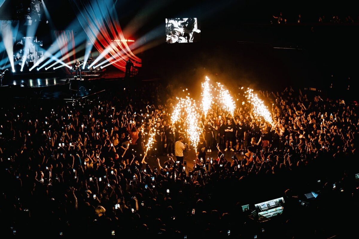 куда сходить 10 11 февраля. молодежь москвы. необычные развлечения для детей. искусственная волна красная площадь. гум каток.