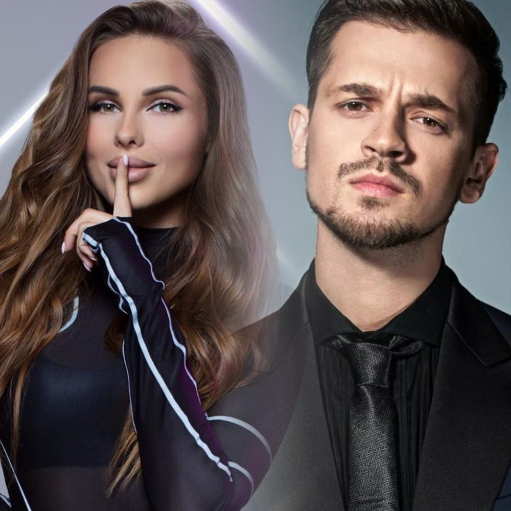 Марвин о песне «Французский поцелуй»: «Порой, прошлое нам кажется ярче чем настоящее и хочется все вернуть. Но не всегда жизнь в моменте несёт нам счастье в будущем». По словам Ханны, композиция представляет собой балладу о современной любви. «Очень часто люди в порыве чувств не осознают, как разрушают себя и свои отношения» – отмечает певица.
Спустя месяц после премьеры официального клипа на «Французский поцелуй» артисты представили слушателям акустическую версию трека и клип на неё. Видео набрало более 4,8 миллиона просмотров на YouTube.
Ханна начала сценическую карьеру в 2013 году с композиции «Я просто твоя». До этого она снималась в телесериалах и работала моделью. На счету певицы около десятка побед в различных конкурсах красоты в 2009-2010 годах.
Миша Марвин полгода работал в Китае, выступая вокалистом на шоу в ночных клубах.
На Instagram-аккаунт Ханны подписано более 4 миллионов пользователей. У Марвина фолловеров пока поменьше – всего 1 млн.
В конце 2020 года исполнители решили сделать поклонникам своего творчества ещё один подарок и исполнили «Французский поцелуй» в live-версии на «Авторадио».
Павел «Пашу» Курьянов был одним из соавторов сценария клипа, так что сцен ревности своей супруге продюсер не устраивал.
Марвин и Ханна знакомы уже более 8 лет. Между артистами давно сформировались тёплые дружеские отношения.
Марвин очень любит путешествовать на авто.