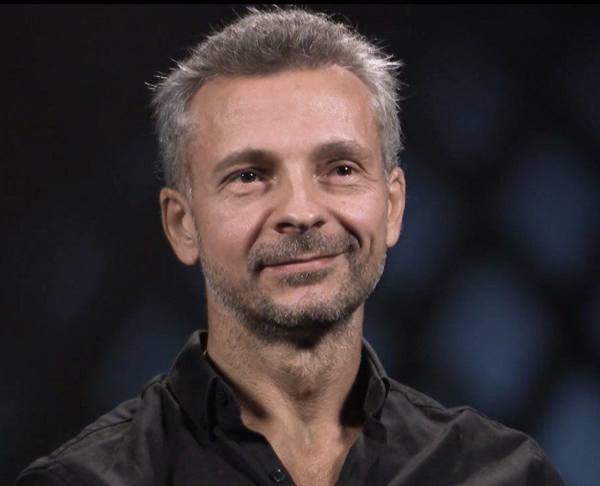 Российский режиссер Виктор Лакисов. Фото: кадр интервью/5-tv