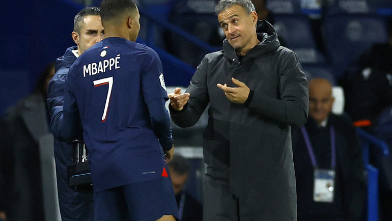    Килиан Мбаппе и Луис Энрике. Reuters
