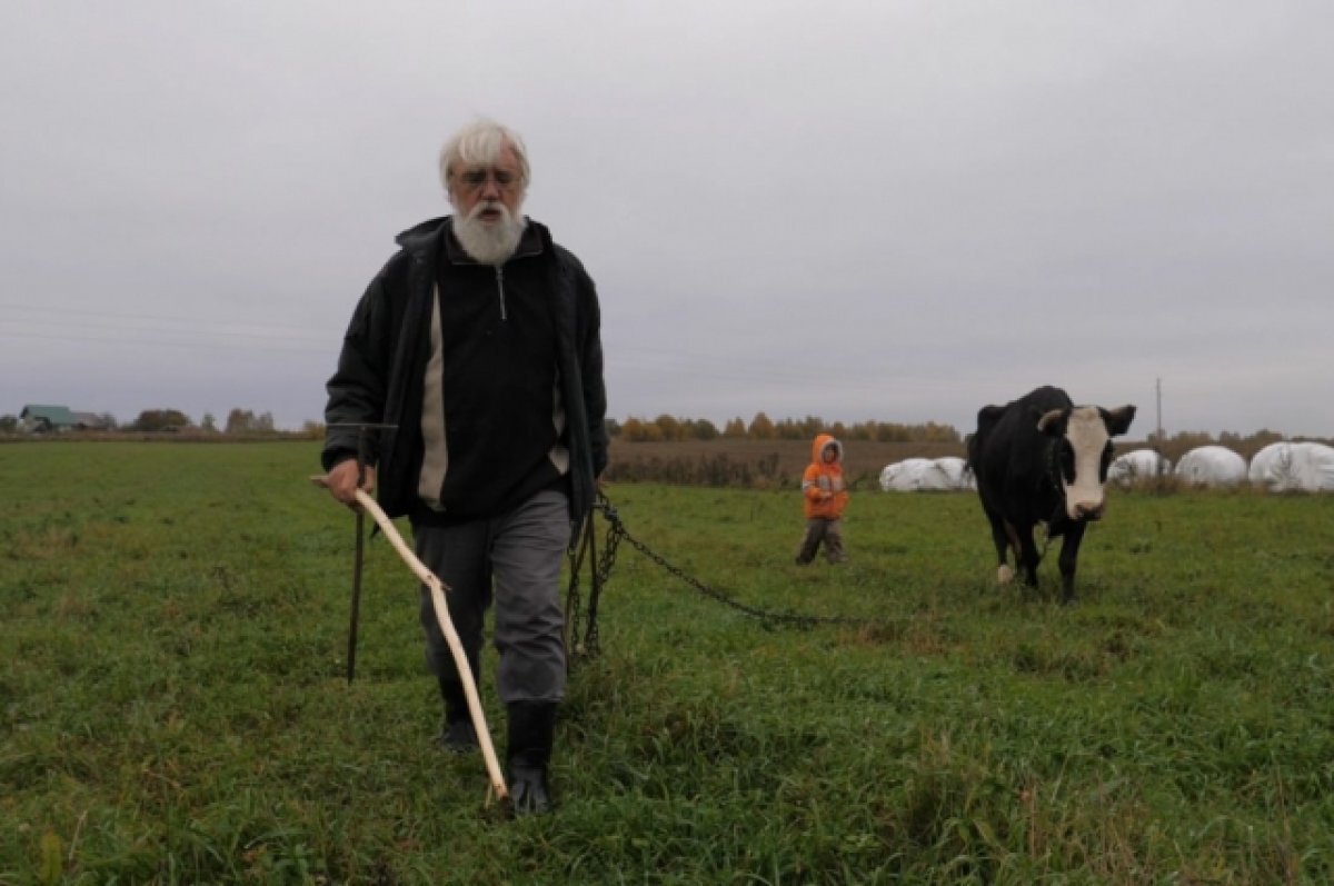    Герой фильма «Заповедник» иерей Владимир Мартышин – человек, рядом с которым спасаются другие люди.
