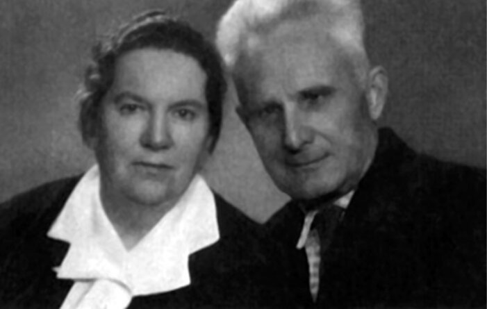 Родители Элины Быстрицкой