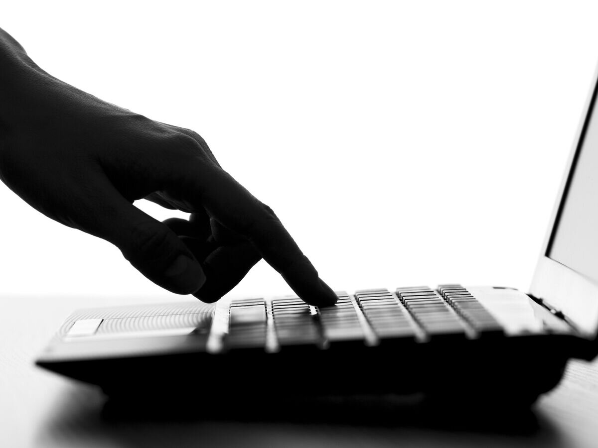    Ноутбук© Fotolia / fantom_rd