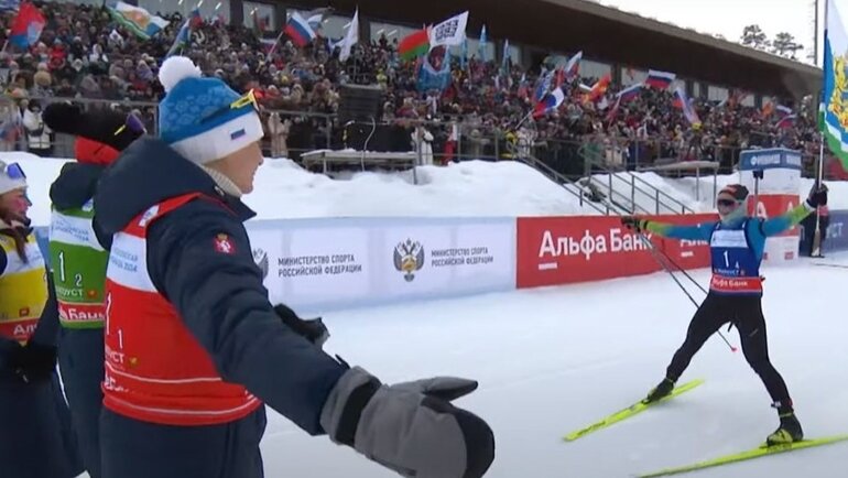    Финиш команды Свердловской области.Скриншот трансляции