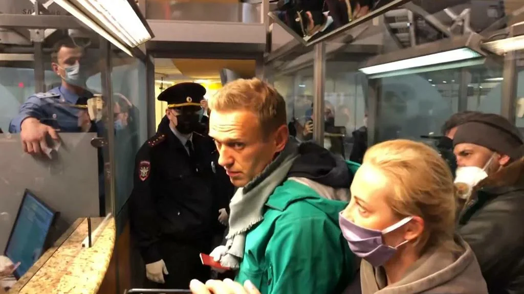 Возвращение Навального в Россию