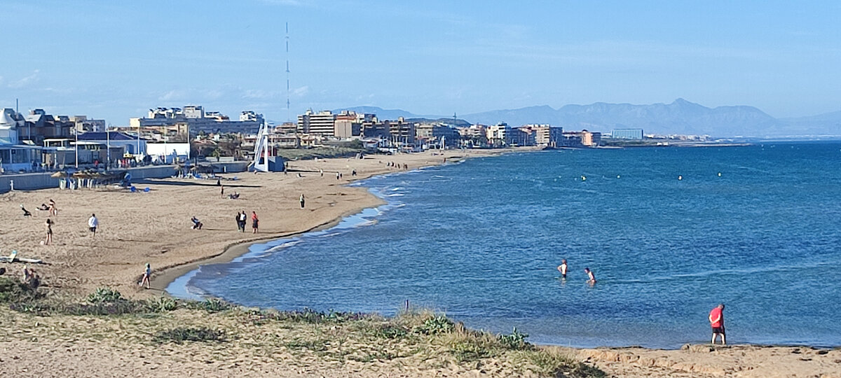 Альмонте испания. Каталония испания. Испания столица барселона. Испания является. Коста брава каталония.