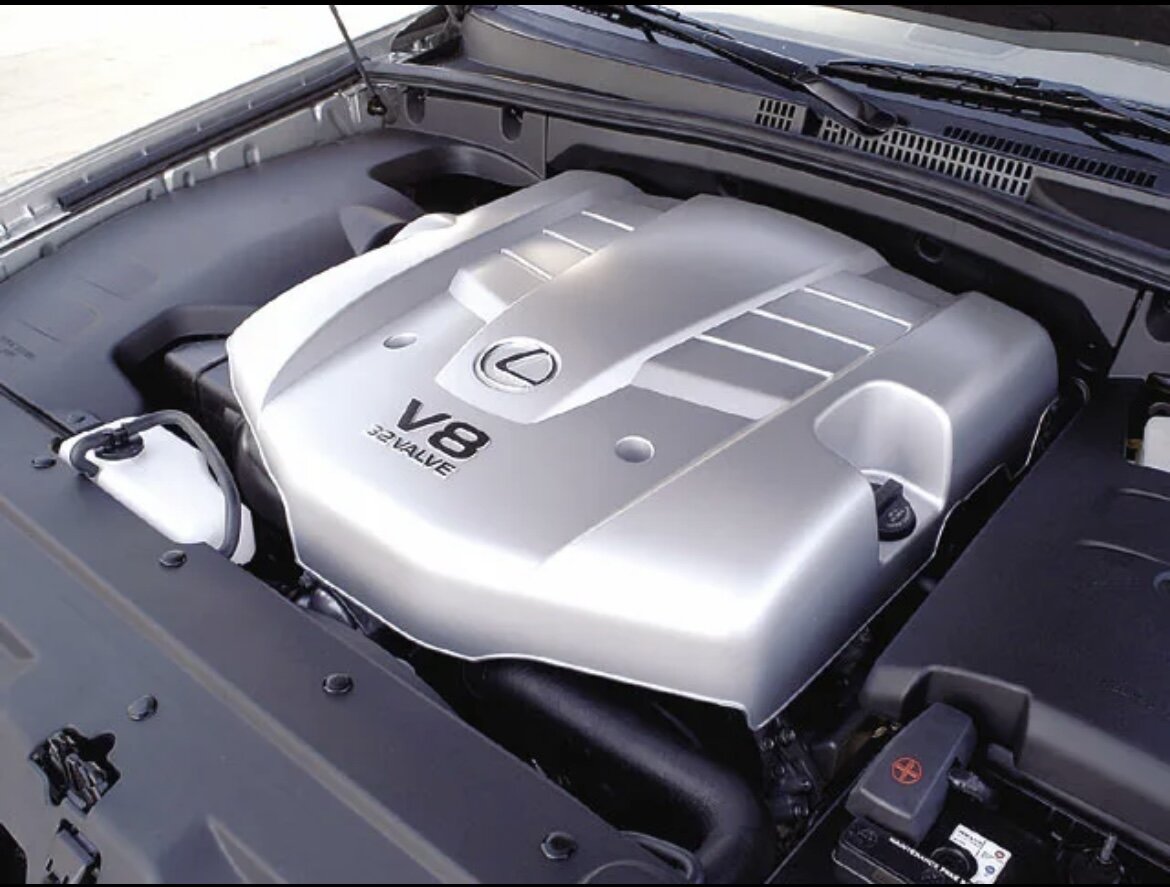 Масло gx460. Лексус gx460 мотор. Крышка двигателя Лексус gx470. Аккумулятор Лексус gx460. Двигатель Лексус gx470.