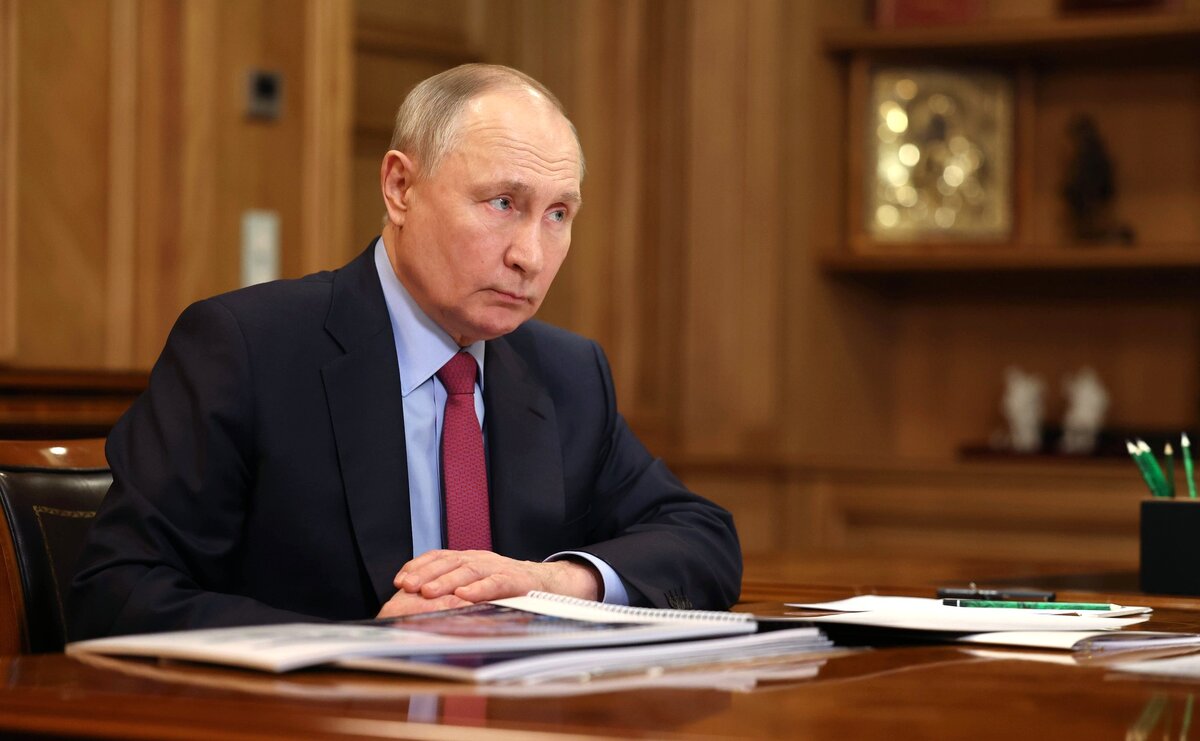 Визит Владимира Путина на Урал получился достаточно продуктивным. Президент вслед за Свердловской посетил Челябинскую область.