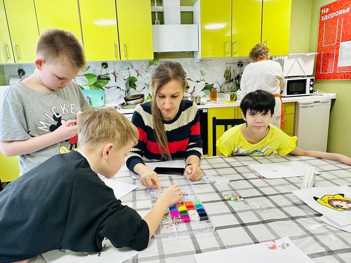 Детский дом ромашка на каховке. Цссв южный. Школа интернат 49 россолимо. Центр содействия семейному воспитанию. Детский дом вешняки.