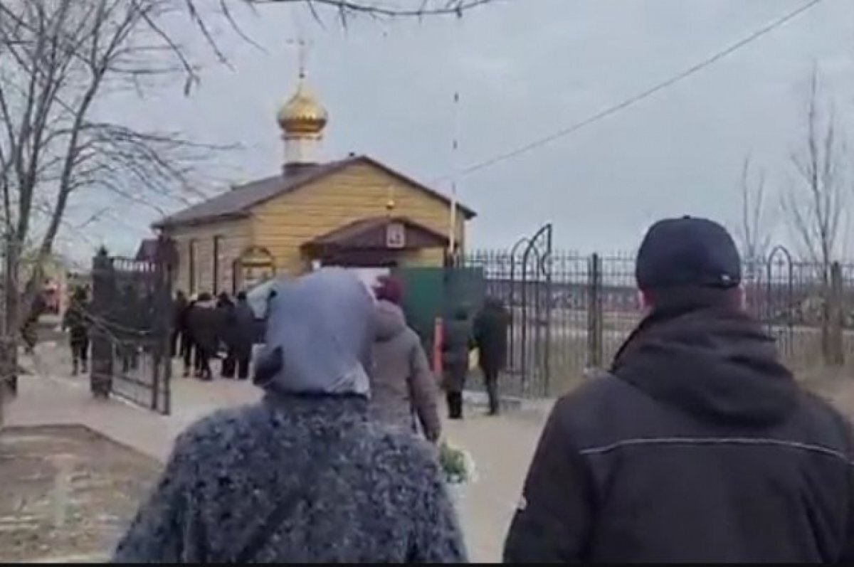    В Белгороде простились с годовалой девочкой, погибшей при атаке ВСУ