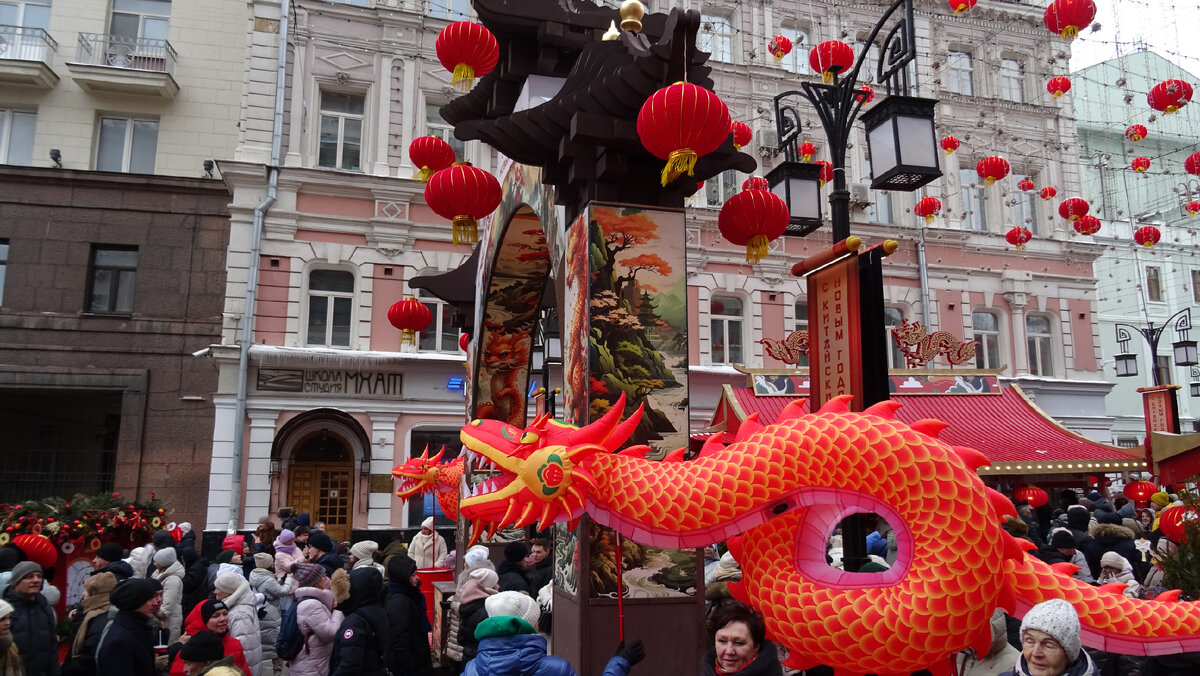 китайский новый год 2024 когда время московское. китайский новый год 2024. новый год в китае 2021. с китайским новым годом быка. китайский новый открытки.