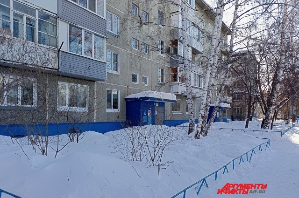    Дом на Левобережье Омска, где произошла трагедия.