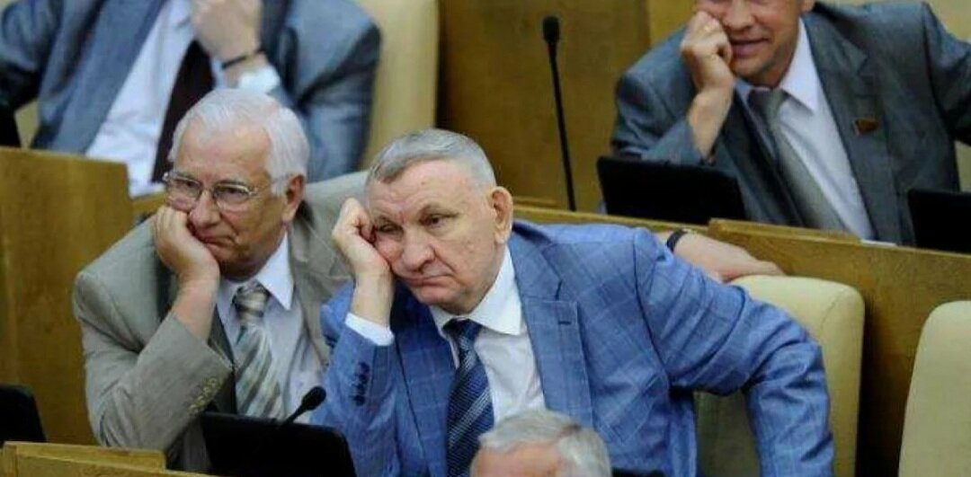 Чиновники в Мосгордуме