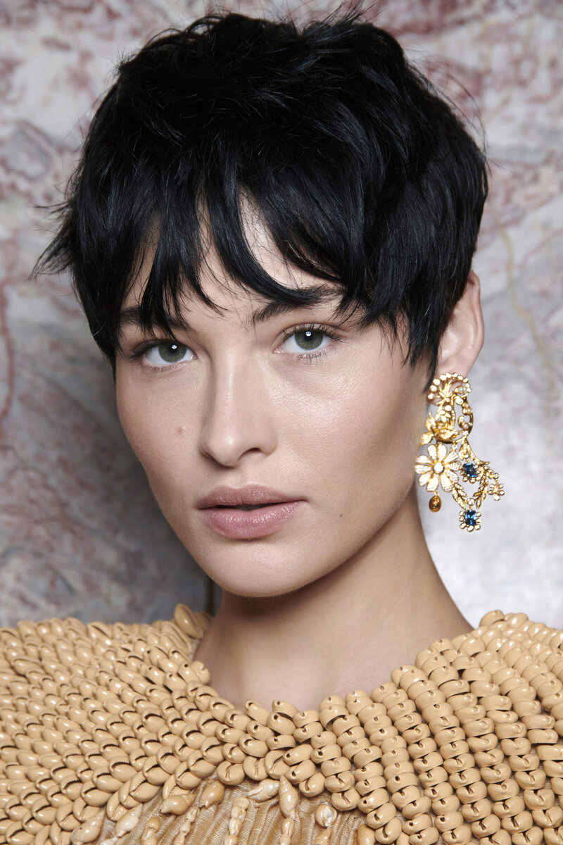 Модные женские стрижки в 60+. Идеи для вдохновения | Красота и стиль в ...