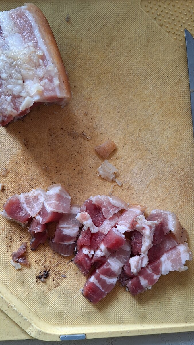 Просто шик, обожаю вот такое солёное сало с мясом!