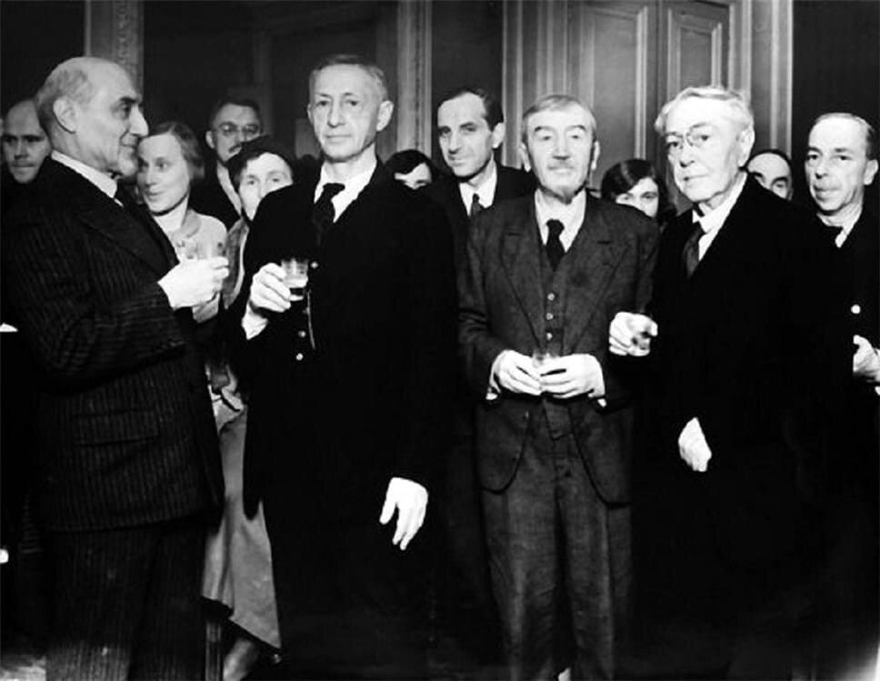 И.Бунин на банкете в честь получения Нобелевской премии.
