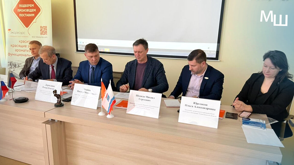 Заключенного михаила. Емельяненко в тюрьме. Суда арестованы. Вентворт кого убьют в коридоре. Заключенного михаила.