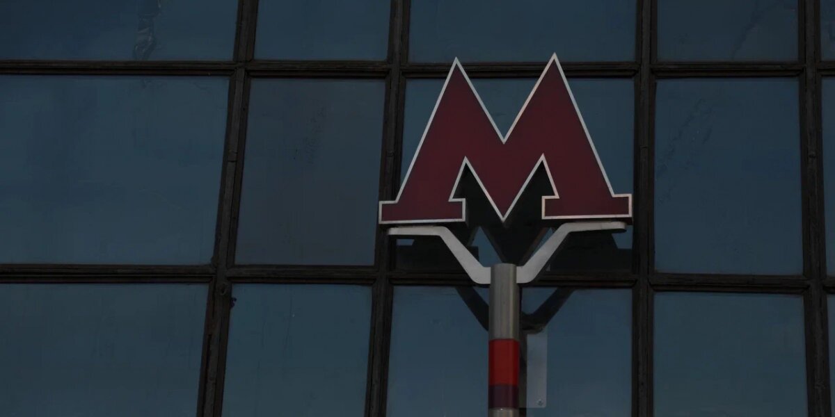 Метро нск станция площадь ленина. Станция тульская эскалатор. Выход метро. Площадь восстания вестибюль. Площадь восстания метро спб.