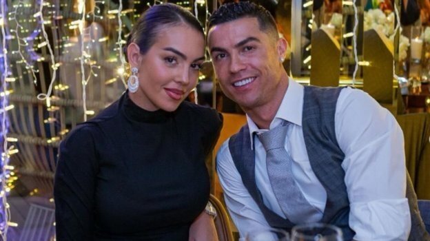    Джорджина Родригес и Криштиану Роналду. Соцсети