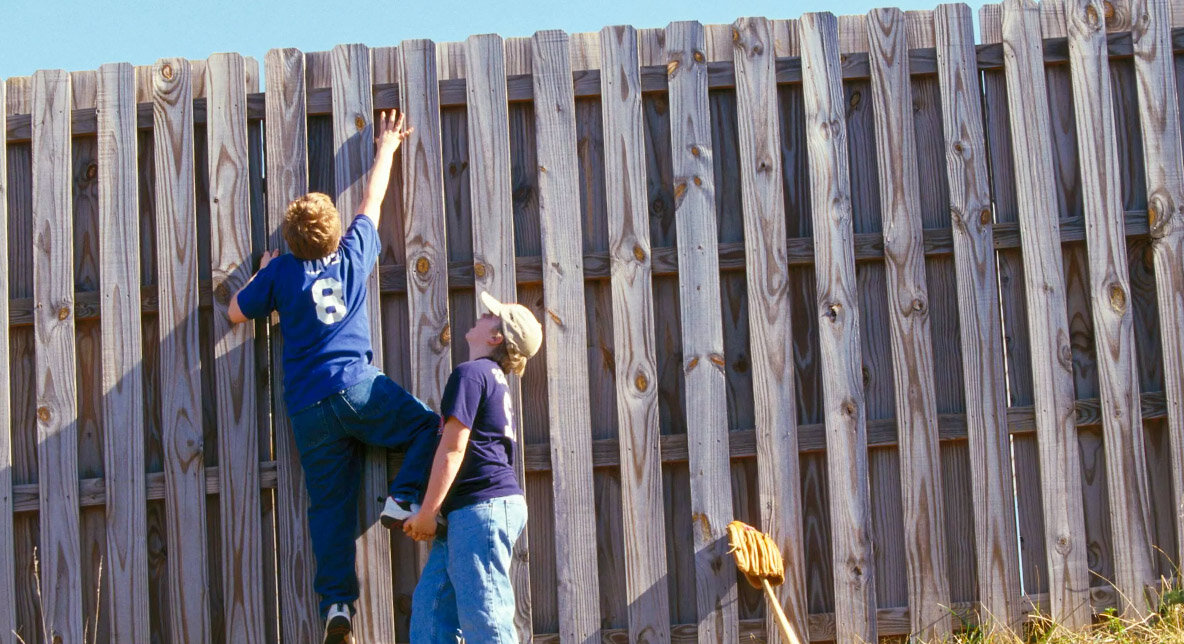 Соседи с утра. С добрым утром соседи. Соседи сверху меняют карму. Соседи с утра. Утро сосед.