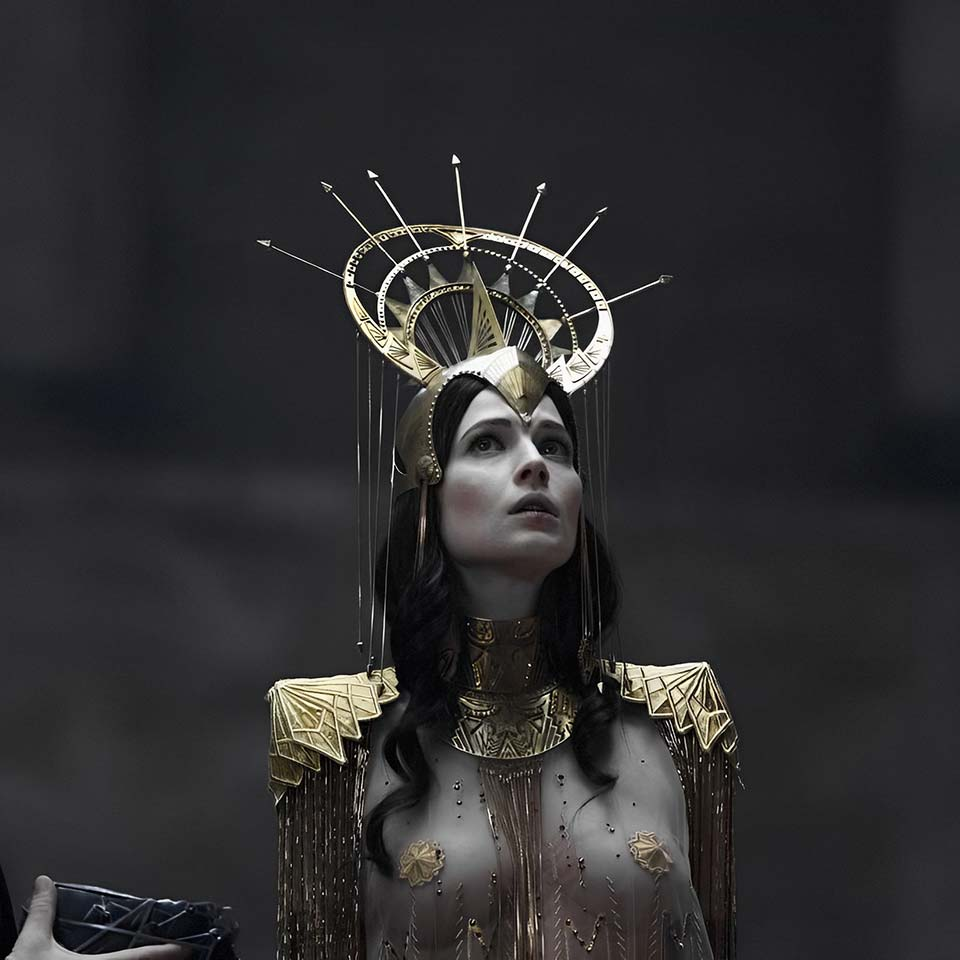 Маргарита в образе Королевы Бала Сатаны (Юлия Снигирь)